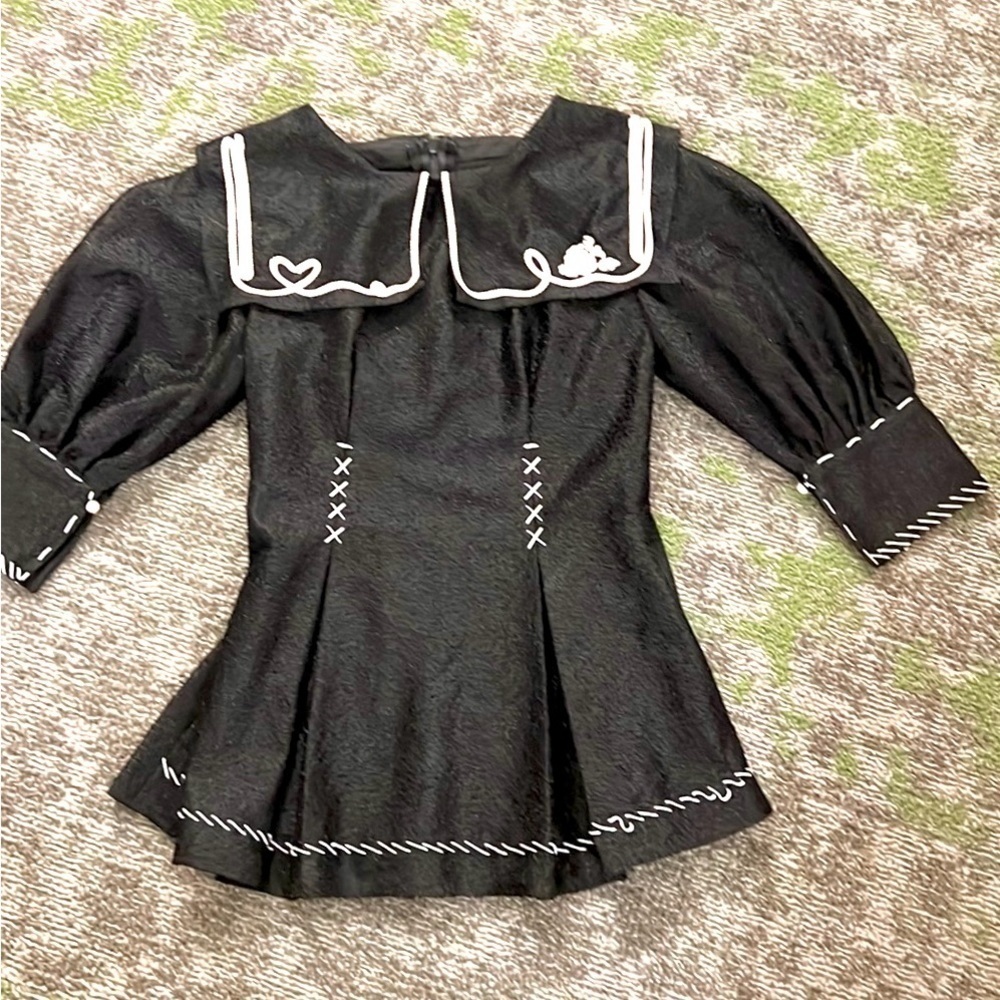 🖤Amy Store, Incredible and Perfect, Unique Peplum Blouse, Size Medium - Picture 4 of 9